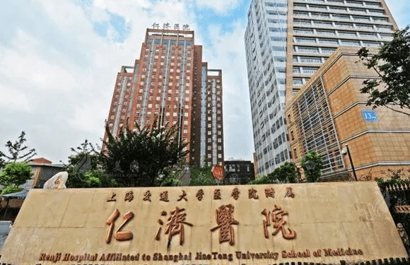 上海胸部整形好的醫(yī)院有哪些？私立、公立口碑醫(yī)院任你選！