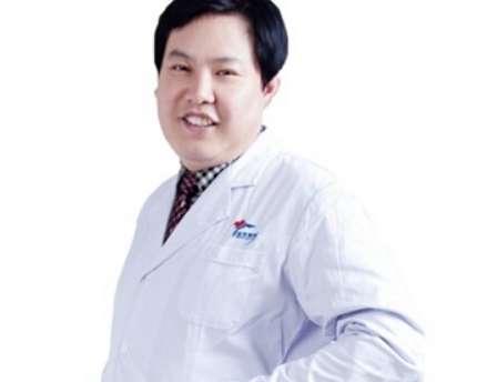 金榮柴慶勛做吸脂怎么樣？有扎實(shí)的理論基礎(chǔ)，并且擁有自己的特色