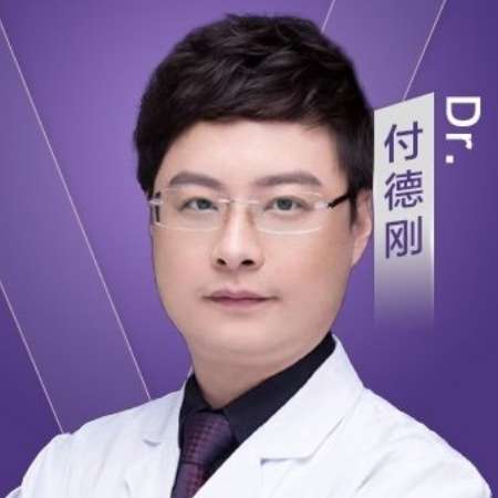 付德剛隆鼻怎么樣？掌握多種不同的操作手法以及操作方式