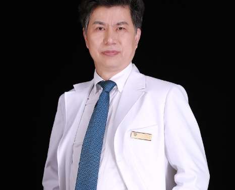 付國友正頜怎么樣？在正頜領(lǐng)域中有較高的造詣，掌握了不同下頜角整形的方法