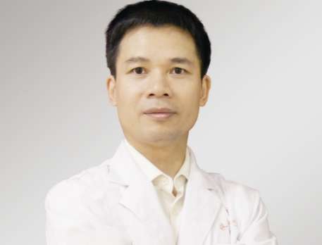 廈門羅海明醫(yī)生隆鼻怎么樣？能夠?qū)⑶把氐募夹g(shù)結(jié)合在一起