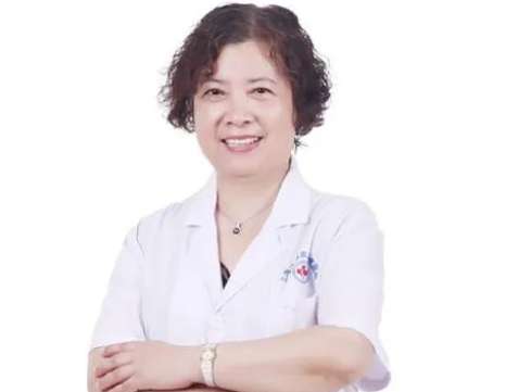 陸輝群看胎記怎么樣？能夠根據(jù)每位求美者的胎記情況來提供合適的操作手法