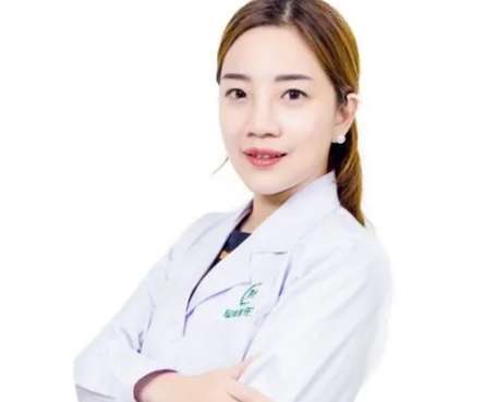整形醫(yī)生羅琦恩怎么樣？成是官方認證的紋繡師，對韓國的多種技術掌握比較嫻熟