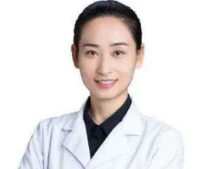 武漢卓美吳秀英雙眼皮怎么樣？除了在雙眼皮整形之外，對(duì)私密整形，皮膚美容等方面的技術(shù)比較熟練