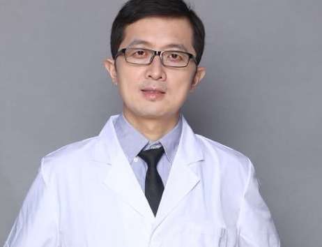 華西口腔正頜醫(yī)生葉斌怎么樣？獲得了博士后，發(fā)表了多篇論文，為各位求美者提供合適的服務(wù)