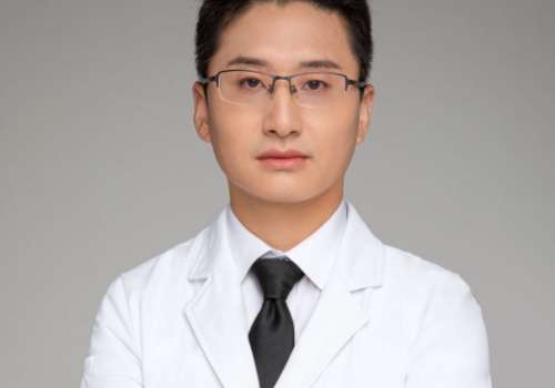 范鍇整容醫(yī)生怎么樣？擅長鼻部綜合手術，操作手法嫻熟